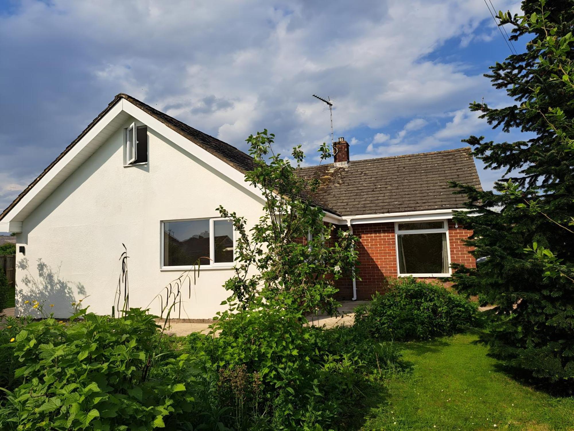 Beautiful 5 Bedroom Bungalow, Sleeps 7, In カルネ エクステリア 写真