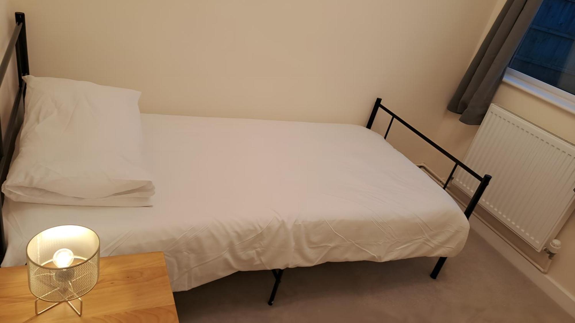 Beautiful 5 Bedroom Bungalow, Sleeps 7, In カルネ エクステリア 写真